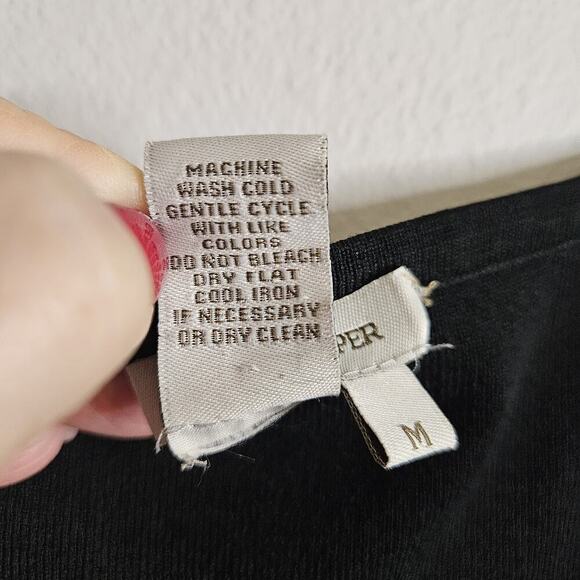 Boston Proper Sleeveless Strappy Shoulder Top Black Stretch Knit Sexy Size M LN - Picture 8 of 8